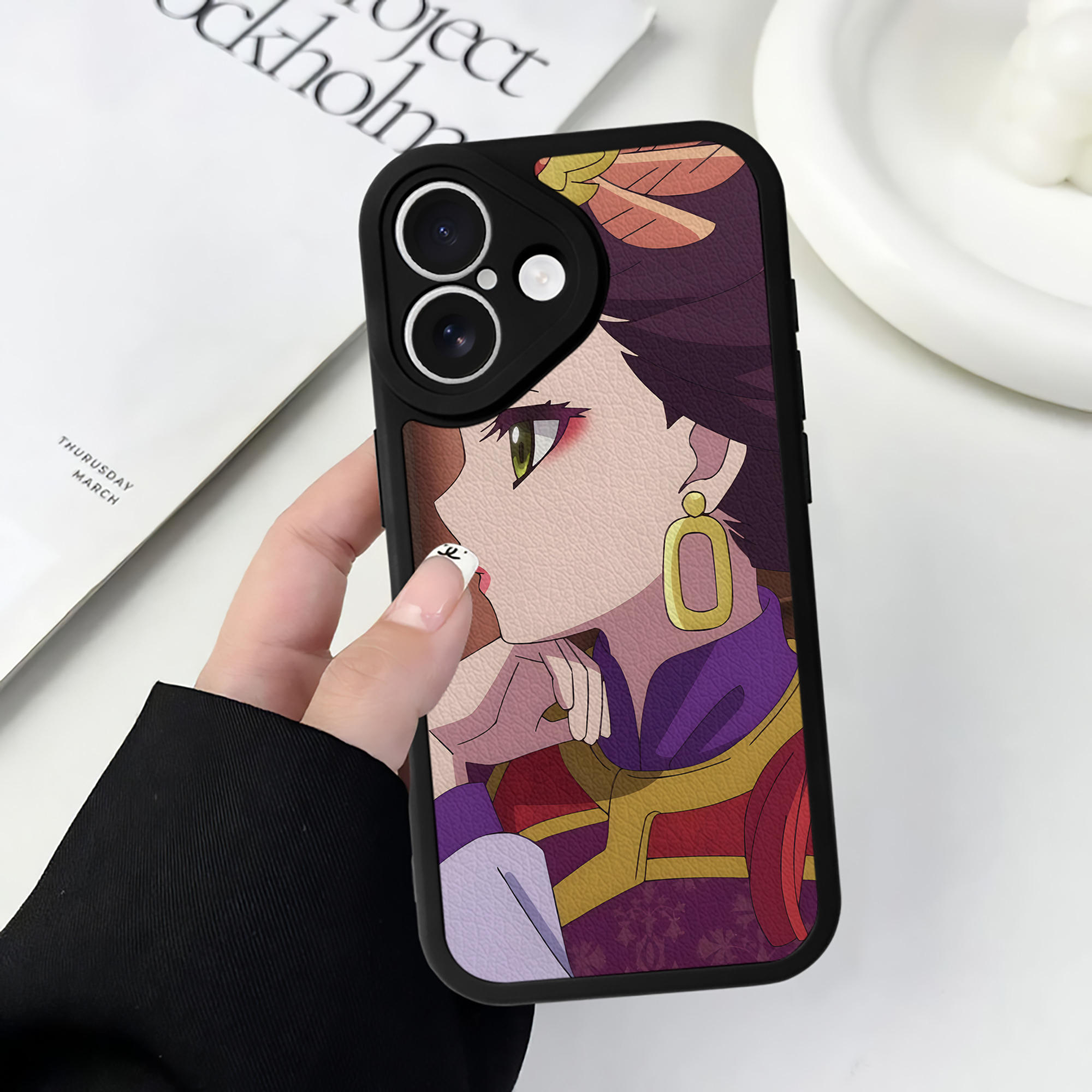 薬屋のひとりごと The Apothecary Diaries 【iPhone 16シリーズ対応】シリコンスマホケース（レザー調） 材質：シリコン